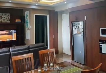 Living Room Low Floor 2BR Apartment with City View at Pakubuwono Terrace