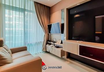 Living Room Compact 1BR Apartment High Floor with Pool view View at Brooklyn Alam Sutera Apartment