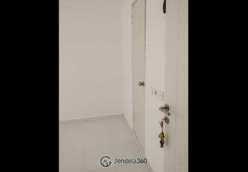 Living Room Lovely 1BR Apartment Low Floor with city View at Aeropolis 2 Apartment