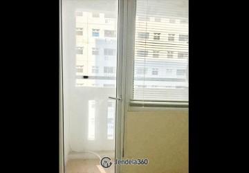 Living Room Simply Look 2BR Apartment at Green Pramuka City Apartment Tower Scarlet