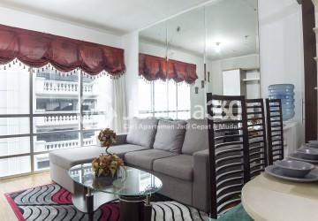 Living Room Low Floor 2BR Apartment with City View at Sahid Sudirman Residence