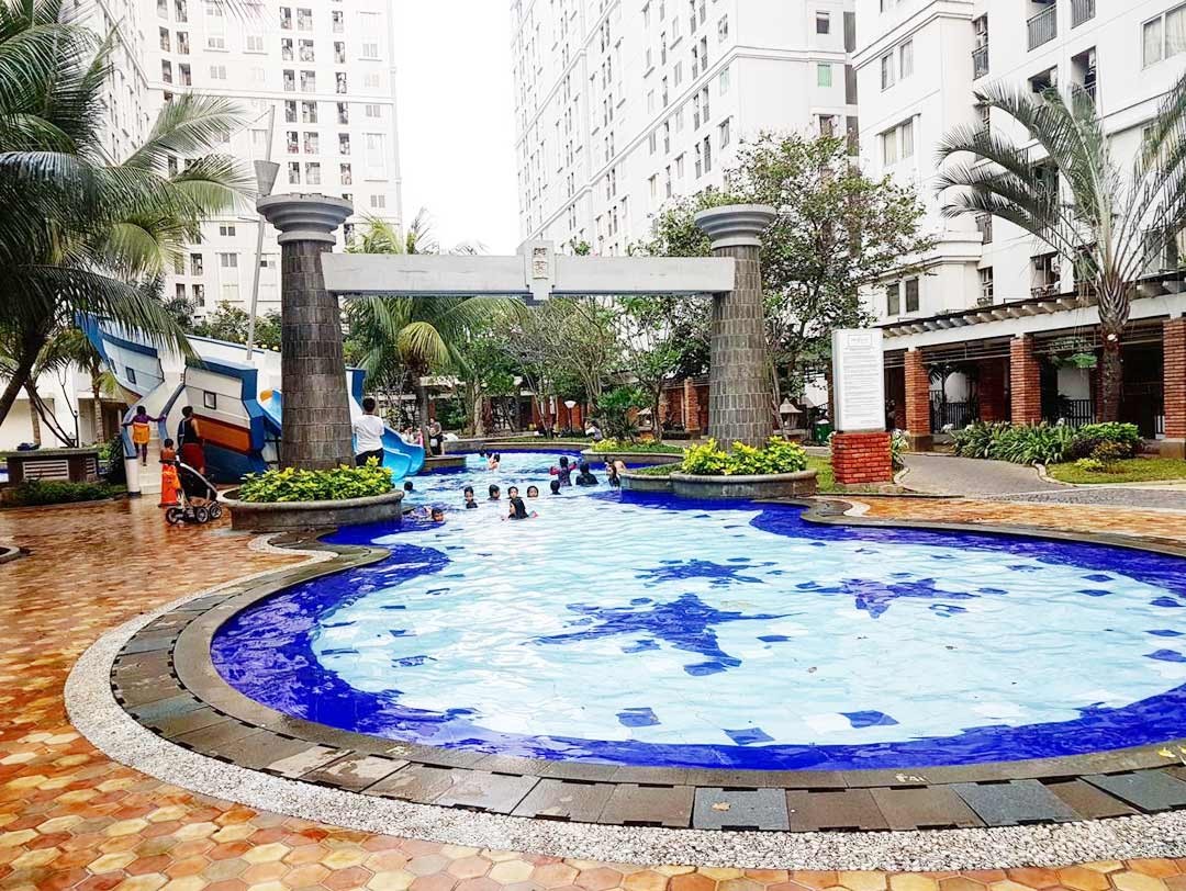 kolam renang kalibata city
