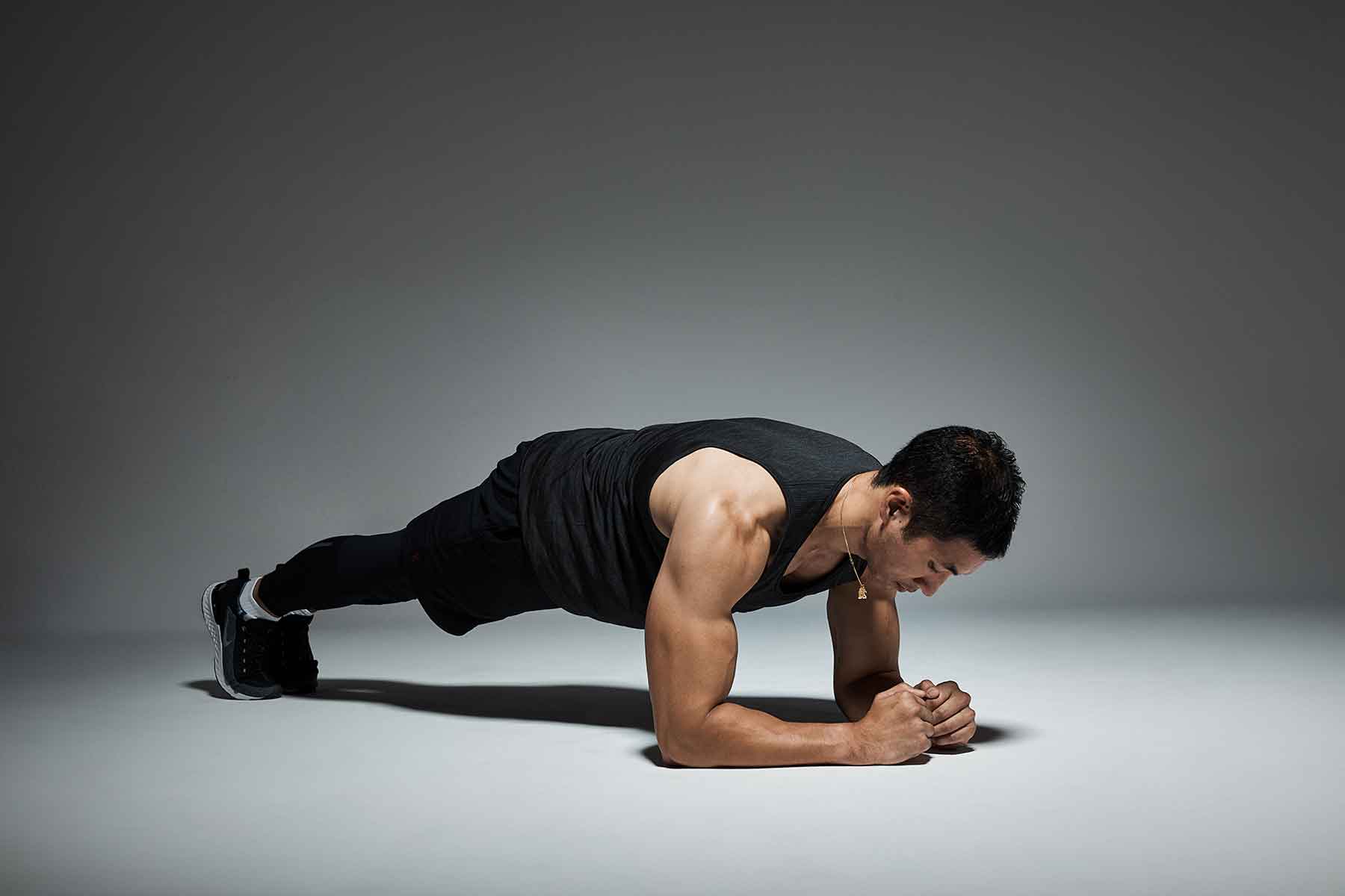 gerakan workout Plank