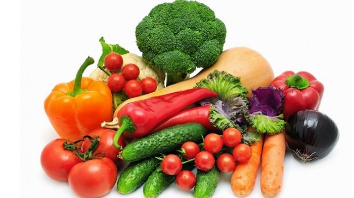 makan sayur untuk tips lembur sehat