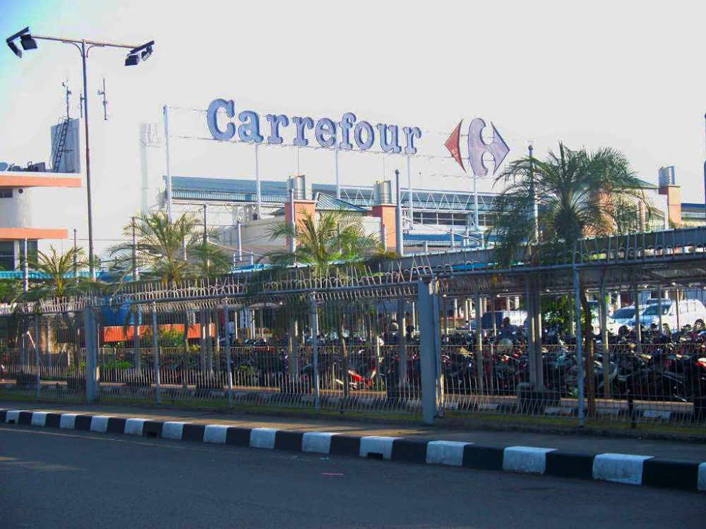 Carrefour MT Haryono