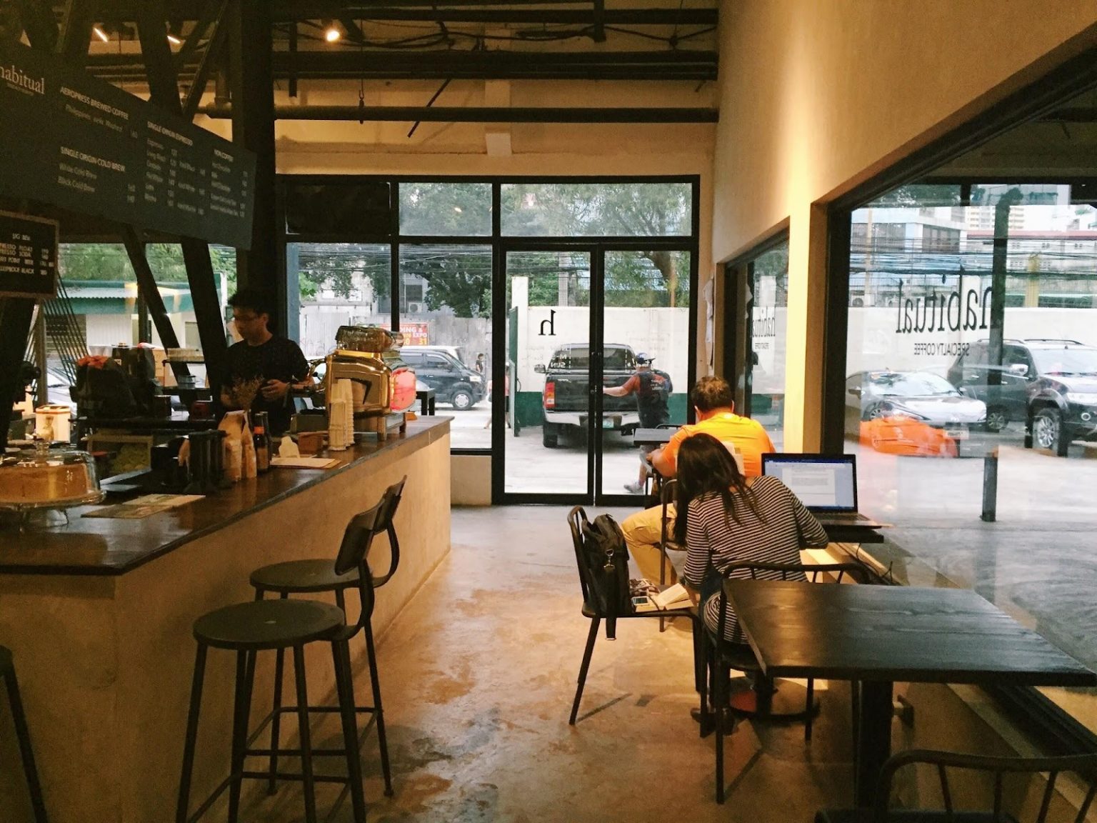 6 Cafe Di Jakarta Pusat Yang Asik Buat Tempat Nongkrong