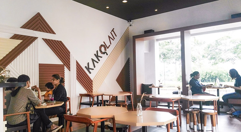 Kakolait Cafe Hits Serpong