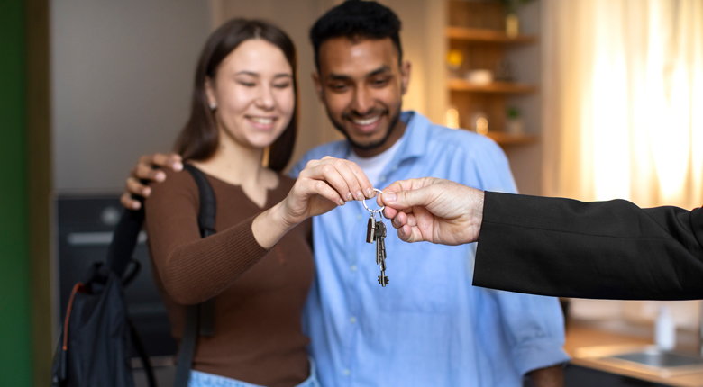 perbedaan kpr dan kpa