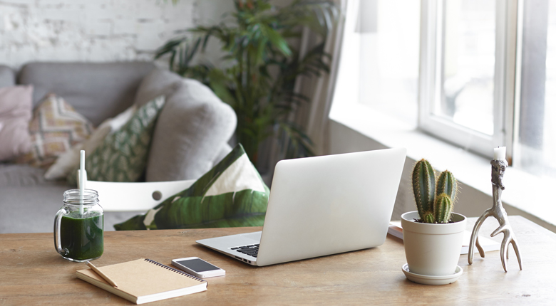 menata ruang kerja di rumah