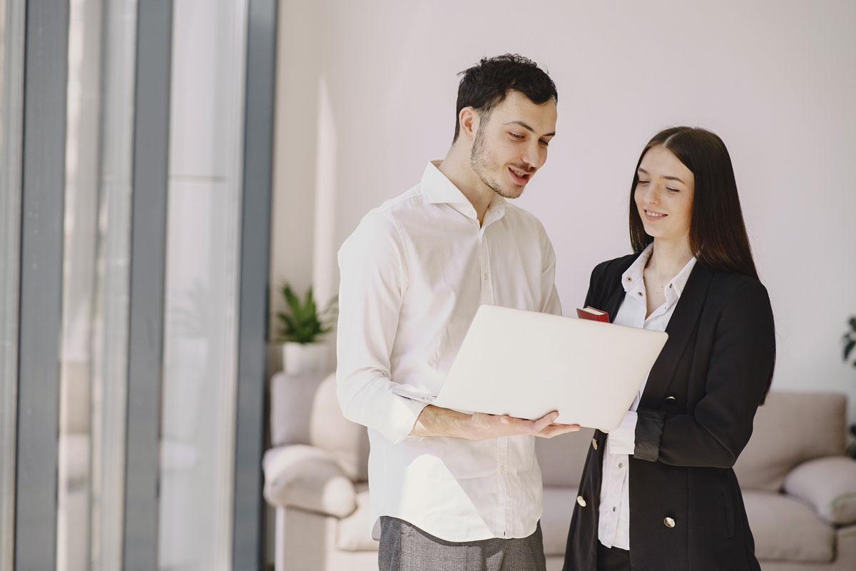 alasan menggunakan agen properti