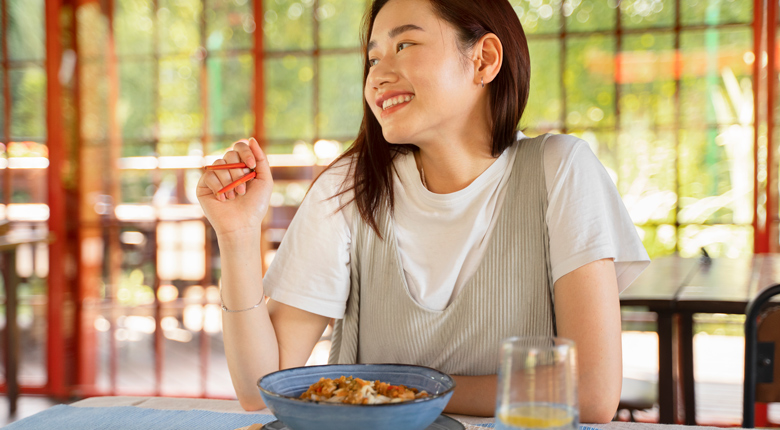 mindful eating adalah
