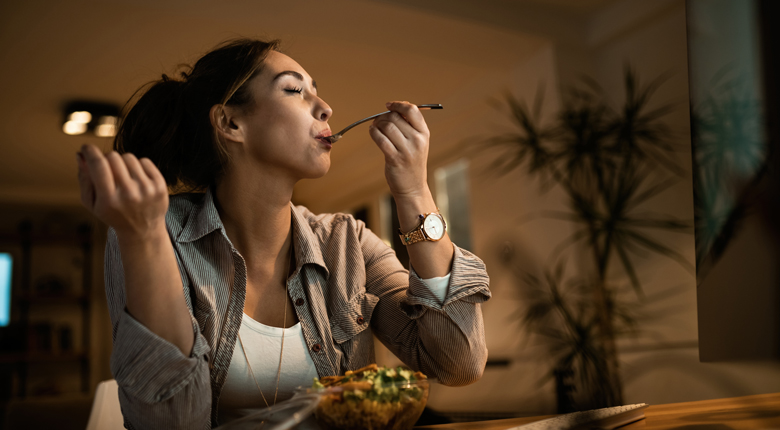 mindful eating adalah